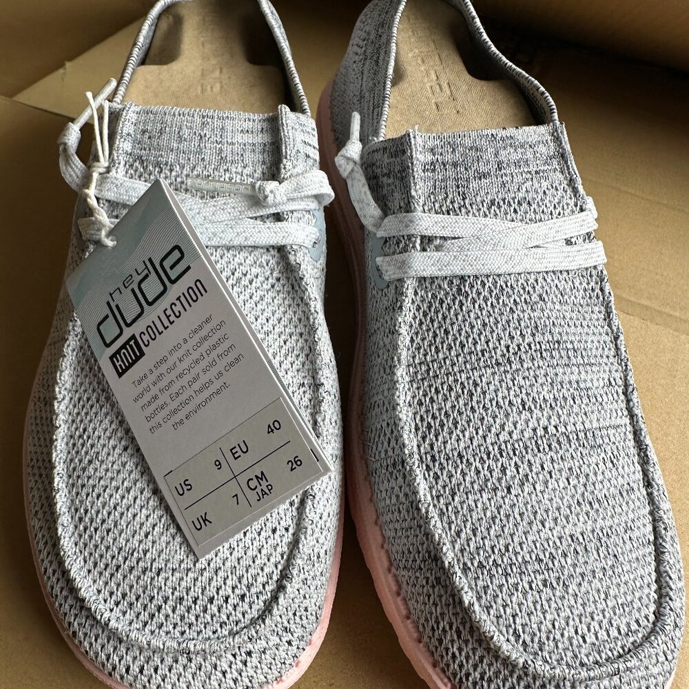 HEY DUDE WENDY HALO WHITE PINK 9